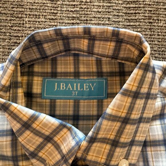 J. Bailey - Performance Button Down - Picture 3 of 4